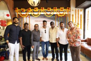 Read more about the article KRG கண்ணன் ரவியின் பிரம்மாண்ட தயாரிப்பில், நடனப்புயல் பிரபுதேவா, வைகைப்புயல் வடிவேலு,  யுவன்சங்கர் ராஜா கூட்டணி 25 வருடங்களுக்குப் பிறகு மீண்டும் இணையும் புதிய படத்தின் பூஜை , இன்று கோலாகலமாக நடைபெற்றது !!