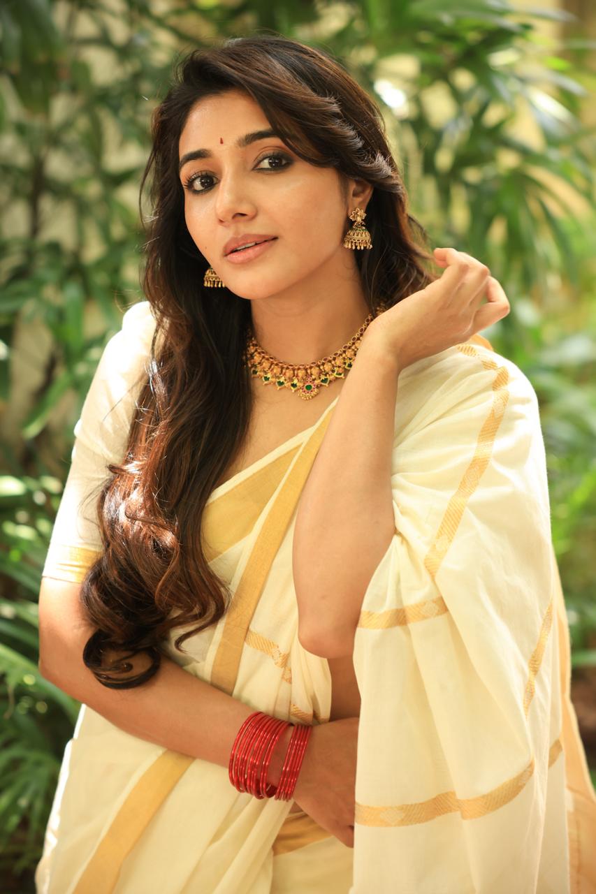 Read more about the article Actress Mirna Touches a New Milestone with 18 Miles