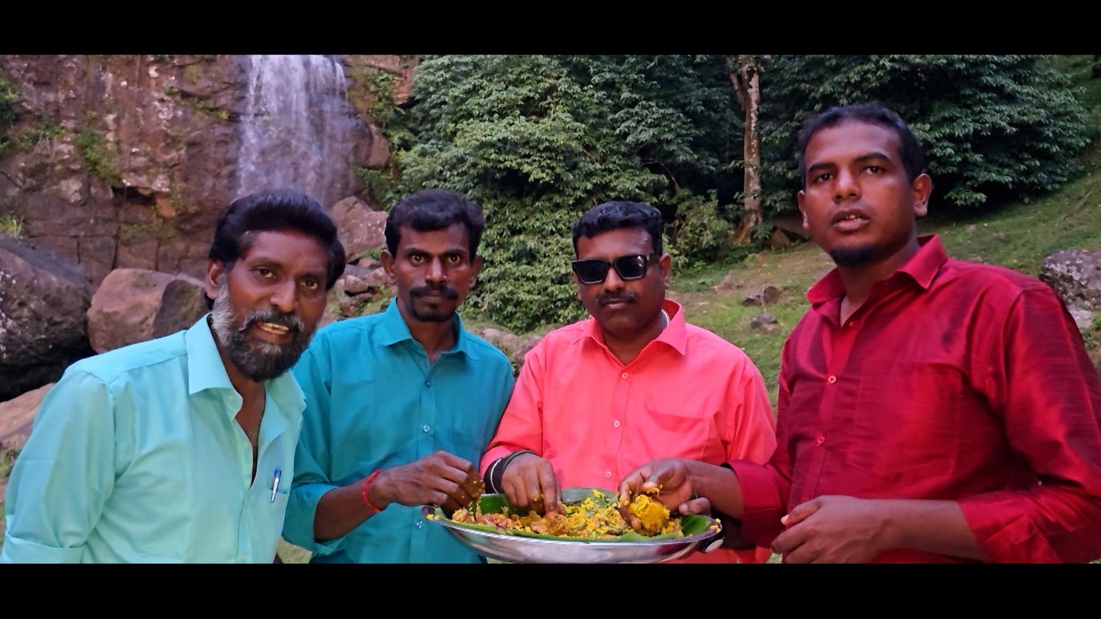 You are currently viewing “சமைக்க சுவைக்க – சீசன் 2” – கலைஞர் தொலைக்காட்சியில் புத்தம் புதிய சமையல் நிகழ்ச்சி..!