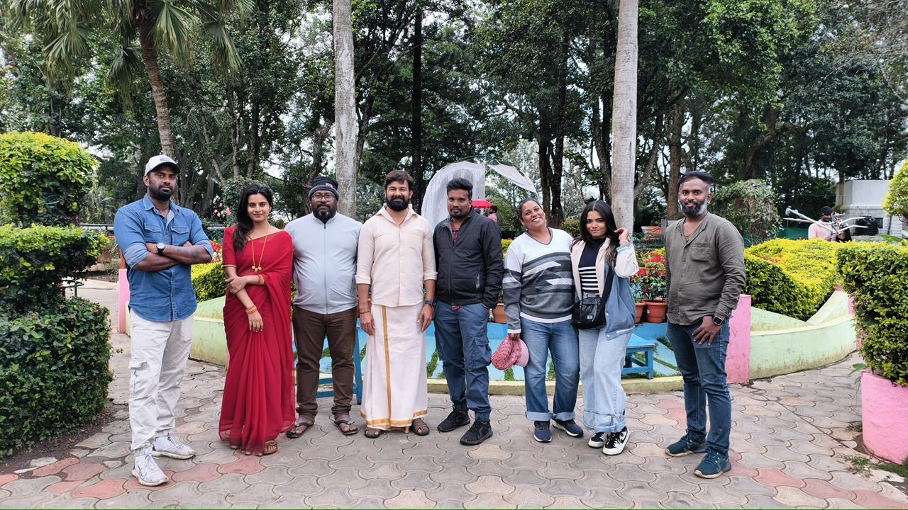 Read more about the article வரவேற்பைக் குவித்து வரும் “ரஜினி கேங்” ஃபர்ஸ்ட் லுக்