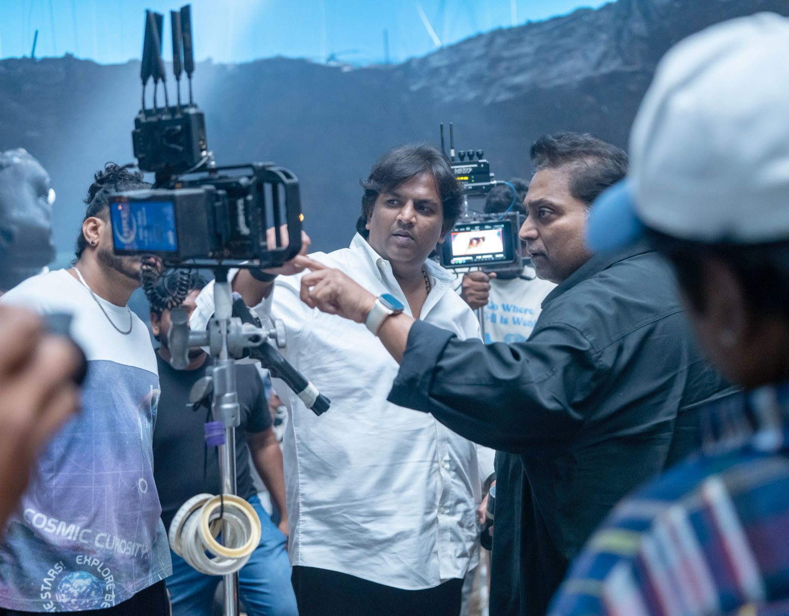 Read more about the article நாகபந்தம்” திரைப்படத்தின் ‘ஓம் வீர நாகா’ பாடல் – இறைவன் சிவனுக்கு அர்ப்பணிக்கப்பட்ட மாபெரும் ஆன்மீக அனுபவம் !