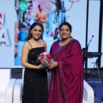 *நடிகை பிரியங்கா மோகன் மற்றும் நெட்ஃபிலிக்ஸின் ’மேட் இன் கொரியா’ குழுவினர் எம்சிசி கல்லூரி மாணவர்களுடன் கொரியன்  வார்த்தை விளையாட்டை (Korean Word Game) கலகலப்பாக விளையாடினர்!*