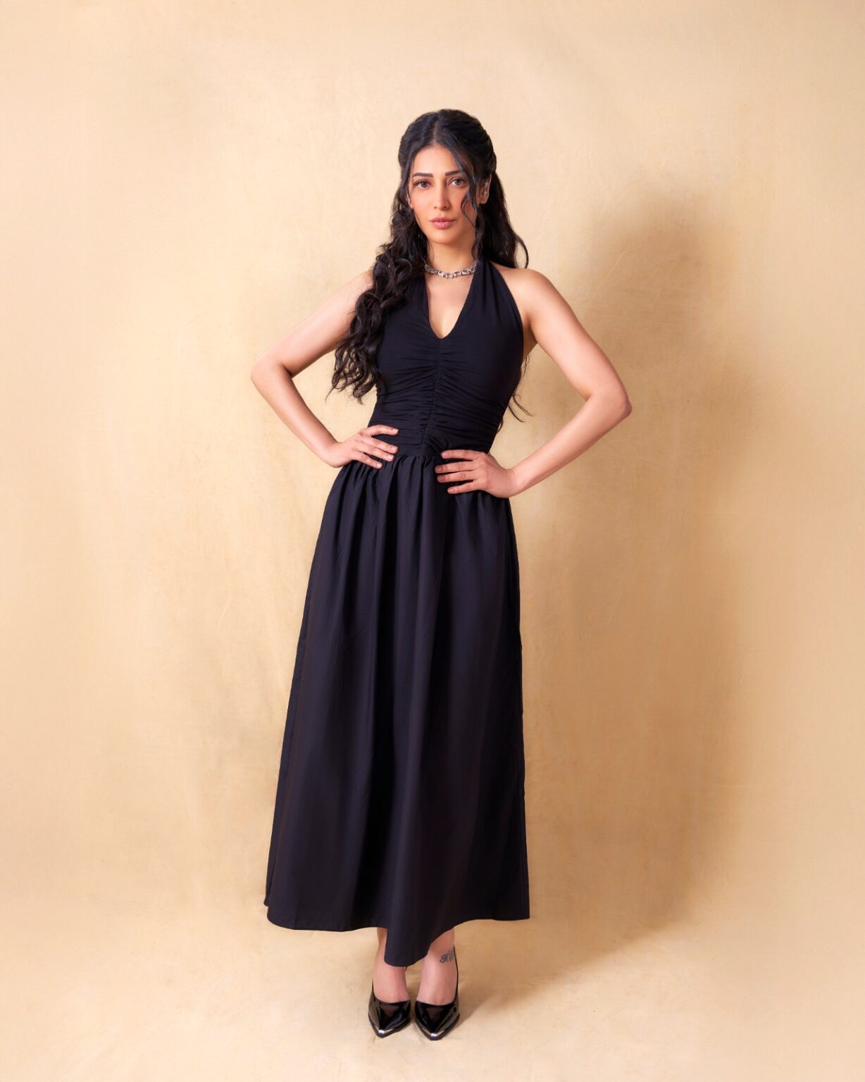 நடிகை ஸ்ருதிஹாசன் பாடிய “பவழ மல்லி” – சாய் அபயங்கர் உருவாக்கத்தில், கலாச்சாரமும் நவீன இசையும் கலந்த இசை அனுபவம்!!