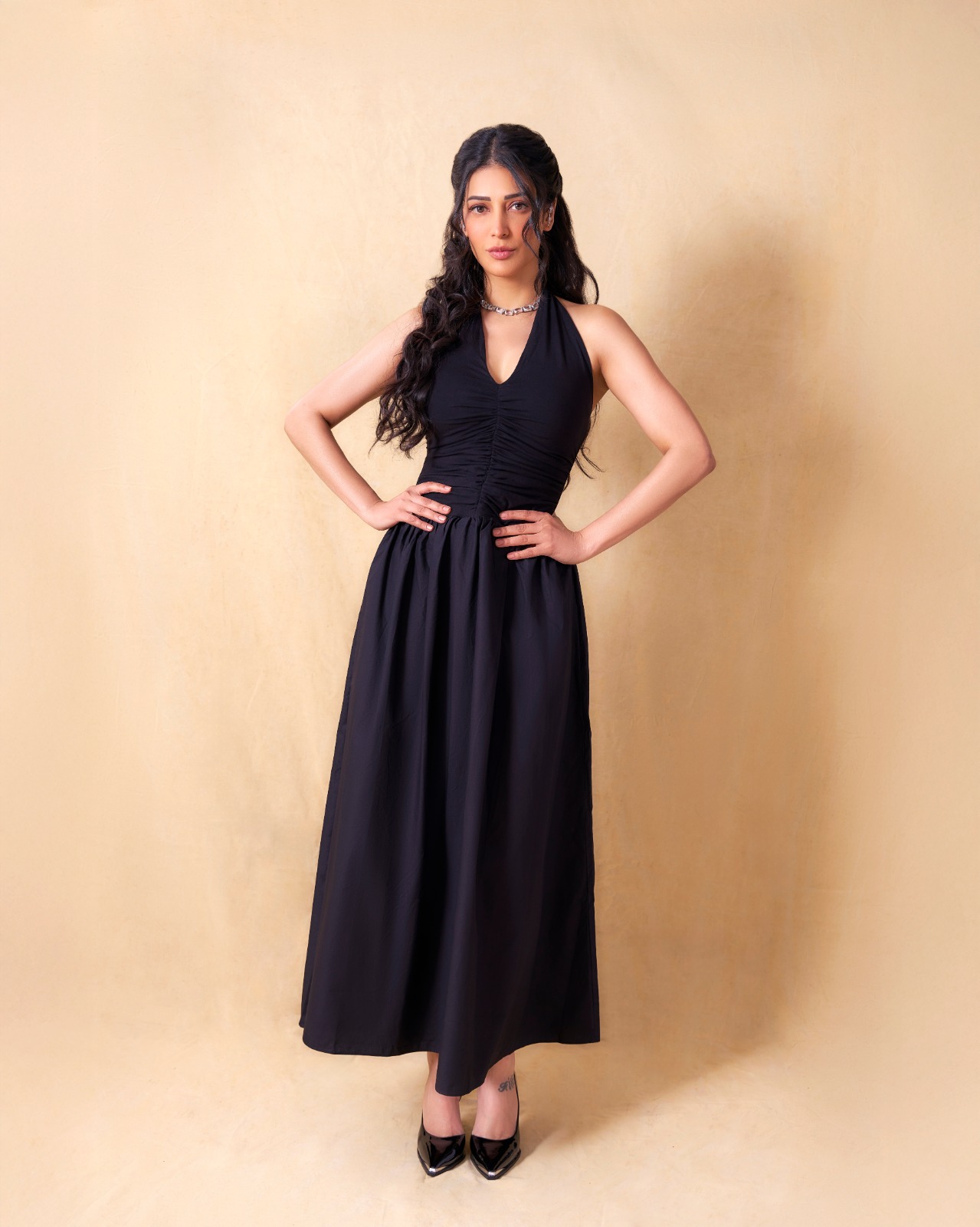 You are currently viewing நடிகை ஸ்ருதிஹாசன் பாடிய “பவழ மல்லி” – சாய் அபயங்கர் உருவாக்கத்தில், கலாச்சாரமும் நவீன இசையும் கலந்த இசை அனுபவம்!!