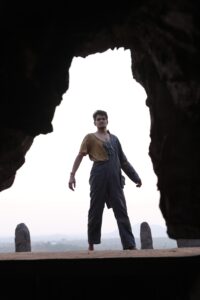 Read more about the article Sing Geetham Tamil Movie Review: A Unique Musical Fantasy with an Imaginative Story