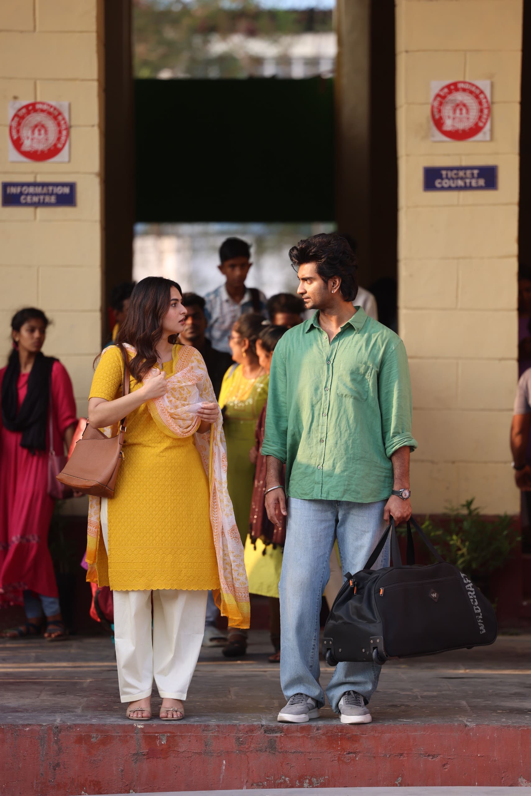 You are currently viewing Idhayam Murali Tamil Movie Review: Atharvaa Delivers a Heartfelt Romantic Drama