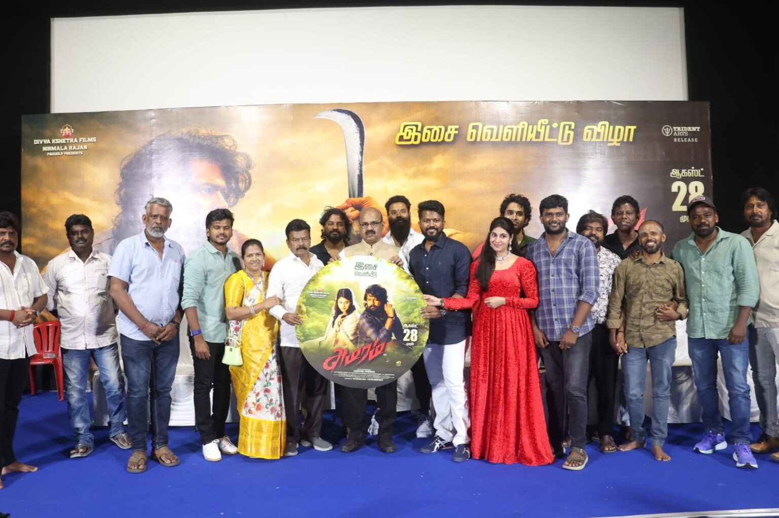 ” அமரம் ” கதை மறுக்கப்பட்ட மக்களின் வாழ்க்கையைப் பேசும்  கதை இப்படியொரு கதையை உருவாக்குவதற்கு நிறைய தைரியம் வேண்டும் இயக்குனர் திருஅருள் கிருஷ்ணா !